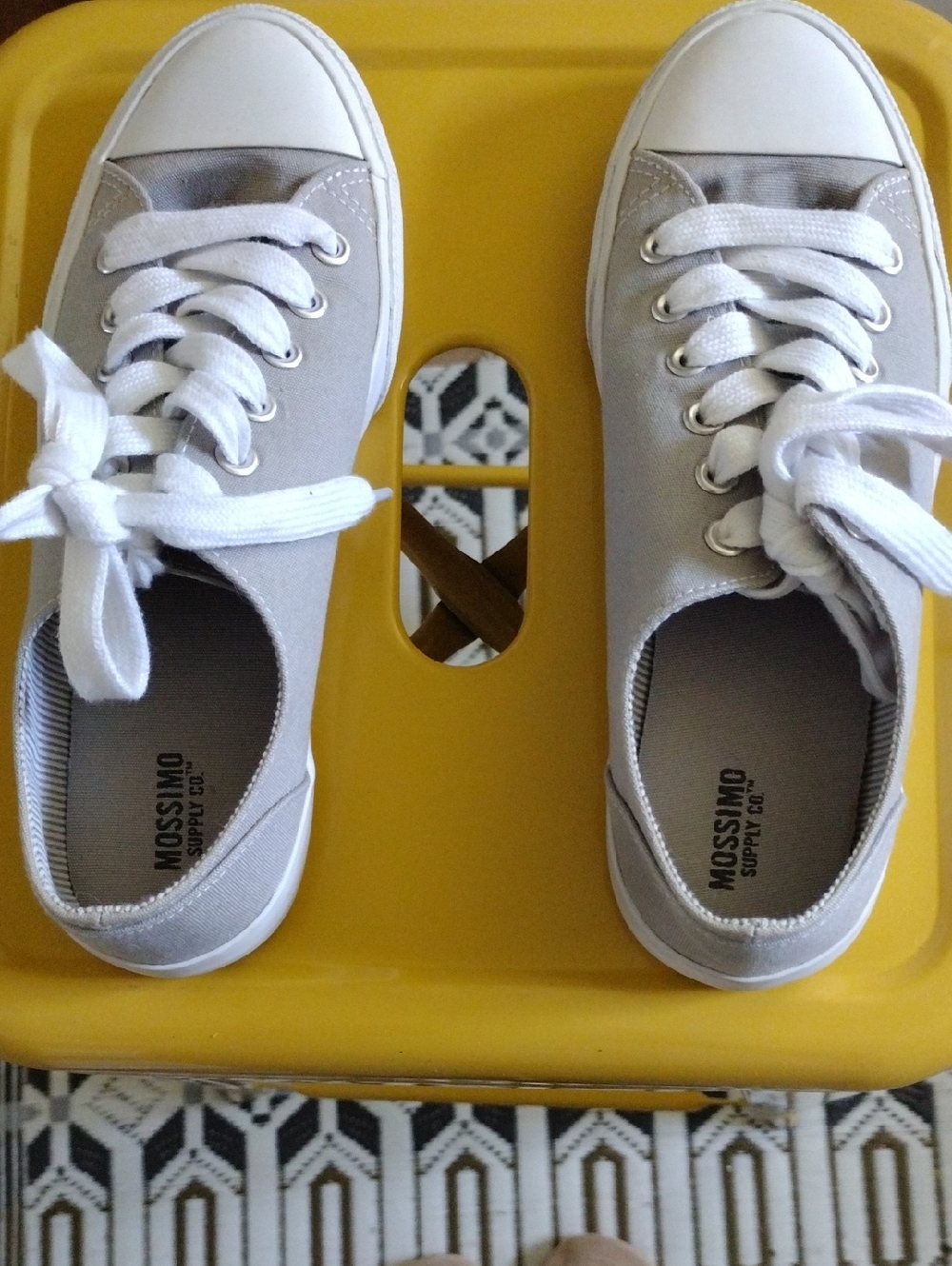 Size 6 Massimo Ked Style Sneakers